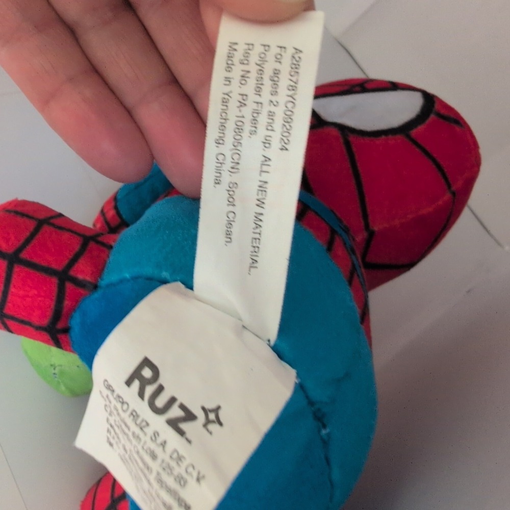 Marvel Spider-Man Easter Egg Small Plush Backpack CLIP Spiderman - Picture 14 of 16